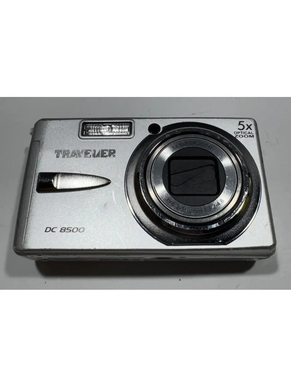 TRAVELER DC 8500 8.0MP Digital Camera 5x Optical Zoom Silver WORKS